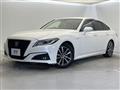 2019 Toyota Crown Hybrid
