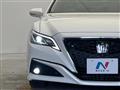 2019 Toyota Crown Hybrid