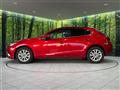 2015 Mazda Axela Sport