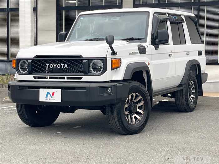 2025 Toyota Landcruiser 70