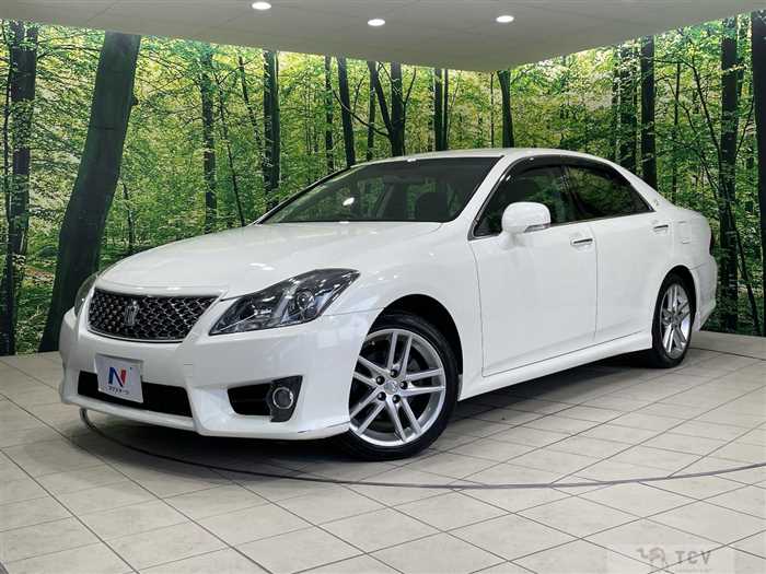 2011 Toyota Crown