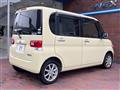 2011 Daihatsu Tanto