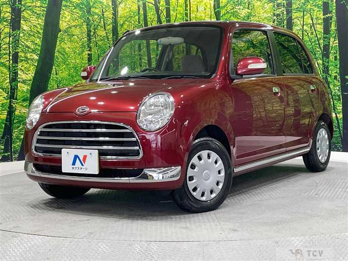 2005 Daihatsu Miragino