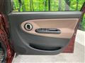 2005 Daihatsu Miragino