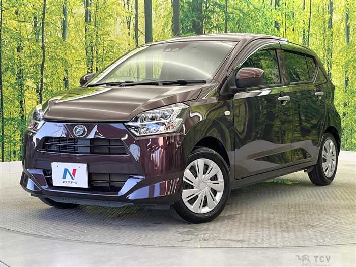 2017 Daihatsu Mira Es