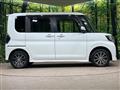 2016 Daihatsu Tanto
