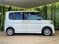 2017 Daihatsu Tanto