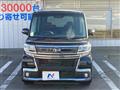2017 Daihatsu Tanto