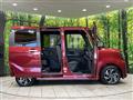 2022 Daihatsu Tanto