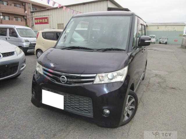 2011 Nissan ROOX