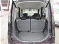 2011 Nissan ROOX