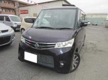 2011 Nissan ROOX