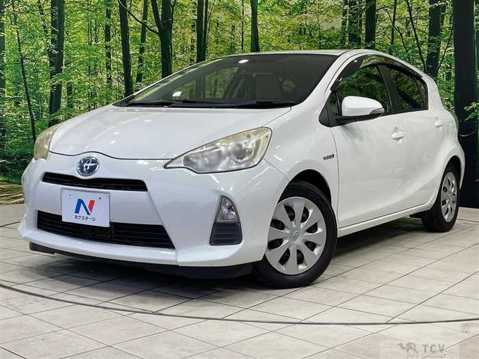 2012 Toyota AQUA