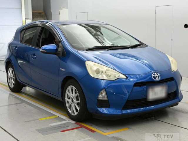 2012 Toyota AQUA