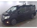 2013 Honda Step WGN