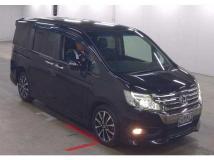 2013 Honda Step WGN
