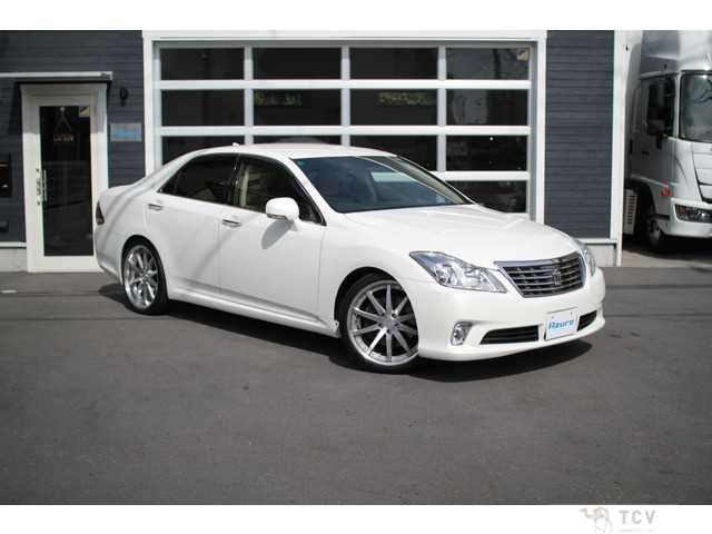 2012 Toyota Crown