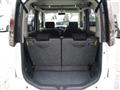 2011 Nissan ROOX