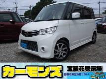 2011 Nissan ROOX