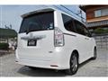 2010 Toyota Voxy