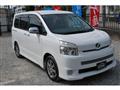 2010 Toyota Voxy