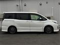 2016 Toyota Noah