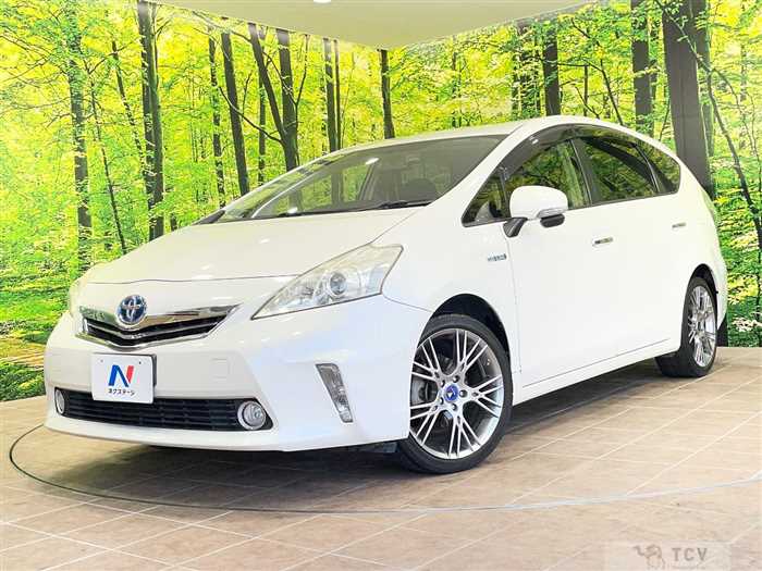 2012 Toyota PRIUS α