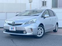 2012 Toyota PRIUS α