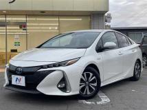 2017 Toyota Prius PHV