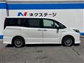 2016 Toyota Noah
