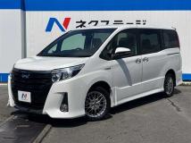 2016 Toyota Noah