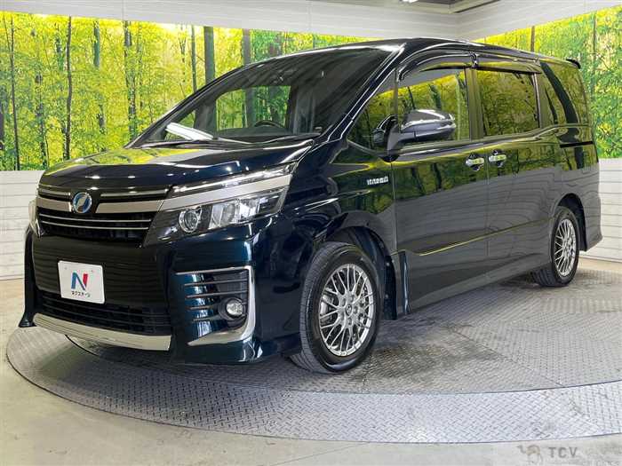 2017 Toyota Voxy