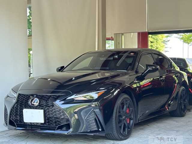 2025 Lexus IS