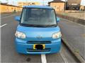 2012 Daihatsu Tanto