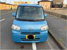2012 Daihatsu Tanto