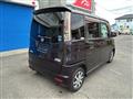 2010 Nissan ROOX