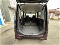 2010 Nissan ROOX
