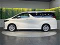2018 Toyota Alphard
