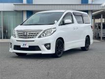 2013 Toyota Alphard