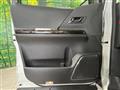 2014 Toyota Vellfire