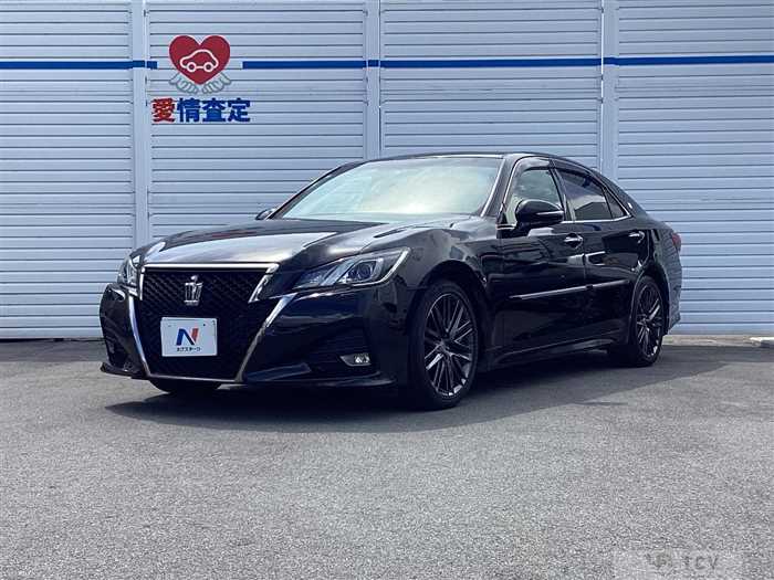 2016 Toyota Crown
