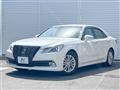 2013 Toyota Crown Hybrid