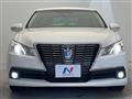 2013 Toyota Crown Hybrid