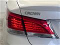 2013 Toyota Crown Hybrid