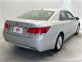 2013 Toyota Crown Hybrid