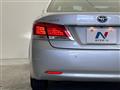 2013 Toyota Crown Hybrid