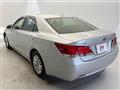 2013 Toyota Crown Hybrid