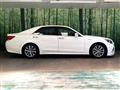 2016 Toyota Crown Hybrid