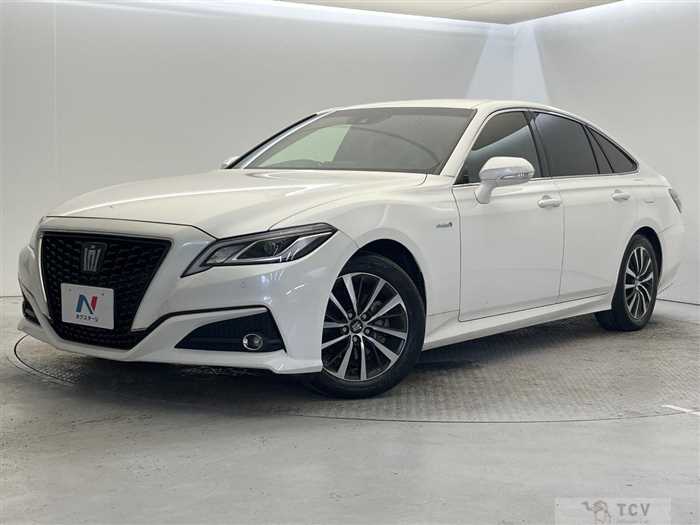 2020 Toyota Crown Hybrid