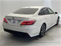2020 Toyota Crown Hybrid